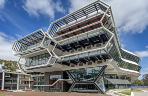 K.C. Kuok Scholarship: Peluang Beasiswa Penuh untuk Kuliah di Monash University